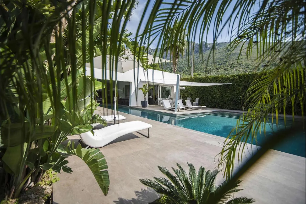 Villa Corallo Cinisi 0*,